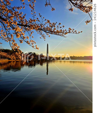 Colorful Autumn Sunset Colorful Autumn Sunset 141214626