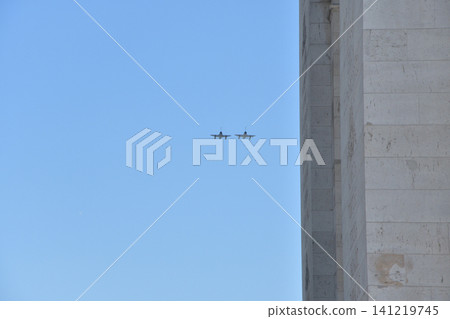 Air force visible over the Arc de Triomphe during a rehearsal for Bastille Day in Paris (July 9, 2026) 141219745