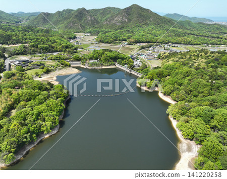 Ouchi Dam, Higashikagawa City, Kagawa Prefecture Ouchi Dam, Higashikagawa City, Kagawa Prefecture 141220258