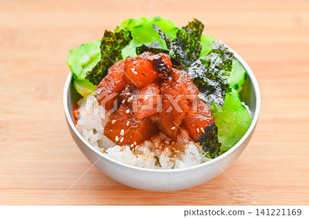 中式醃製長鰭鮪魚飯 中式醃製長鰭鮪魚飯 141221169