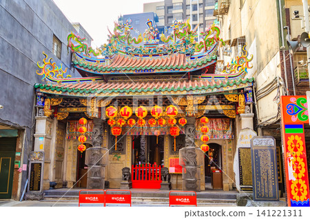 2015年台灣街景:台北市,蒙家青山寺 2015年台灣街景:台北市,蒙家青山寺 141221311