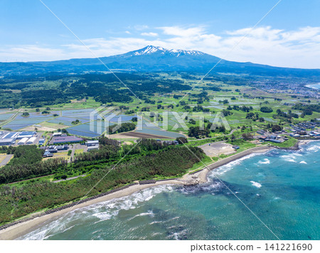 鳥海山、木坂海岸、九十九島（秋田縣仁賀保市） 141221690