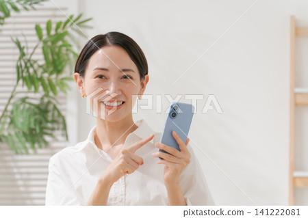 觀看smaho的中間婦女 觀看smaho的中間婦女 141222081