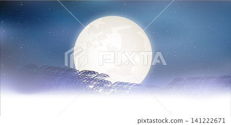 一輪滿月懸掛在夜空中,遠處是一片蘆葦叢生的田野。 一輪滿月懸掛在夜空中,遠處是一片蘆葦叢生的田野。 141222671