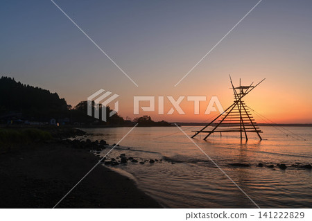 從鯔魚捕撈塔上看到的晨景 從鯔魚捕撈塔上看到的晨景 141222829