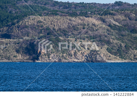 Mount Hakusan across the sea Mount Hakusan across the sea 141222884