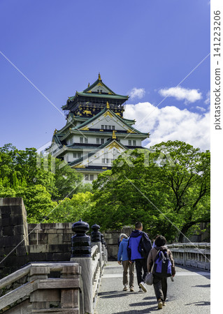 Osaka Castle, Main Tower and Gokurakubashi Bridge, Osaka City, Osaka Prefecture Osaka Castle, Main Tower and Gokurakubashi Bridge, Osaka City, Osaka Prefecture 141223206