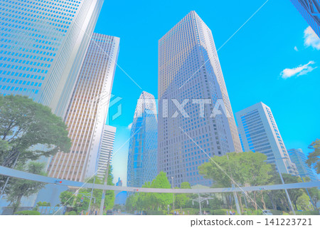Shinjuku New City skyline (high-key tone) Shinjuku New City skyline (high-key tone) 141223721