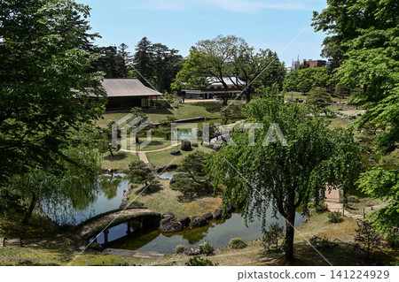 Spring view of Kanazawa Castle Gyokuseninmaru Garden 141224929