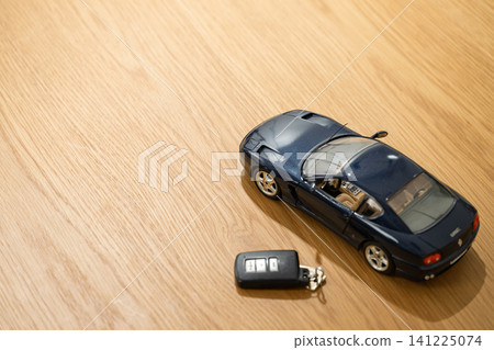 Car and key 141225074