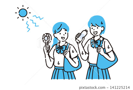 高中女生在炎熱的夏天保持水分充足,並使用風扇降溫。 高中女生在炎熱的夏天保持水分充足,並使用風扇降溫。 141225214