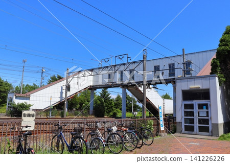札幌啤酒花園站(北海道緣庭市)入口及天橋 札幌啤酒花園站(北海道緣庭市)入口及天橋 141226226