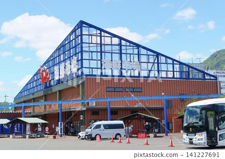 舞鶴港路邊站 Toretore 中心海鮮市場 舞鶴港路邊站 Toretore 中心海鮮市場 141227691