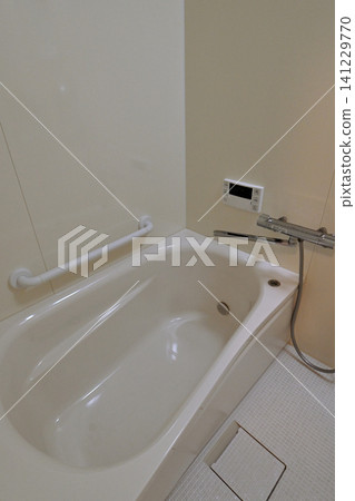 Clean bathroom Clean bathroom 141229770