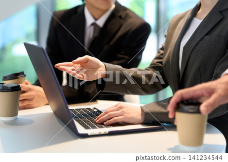 Business person having a meeting in the office Business person having a meeting in the office 141234544