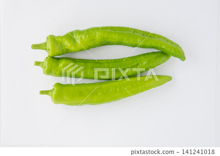 Fresh Fukumimi chili peppers Fresh Fukumimi chili peppers 141241018