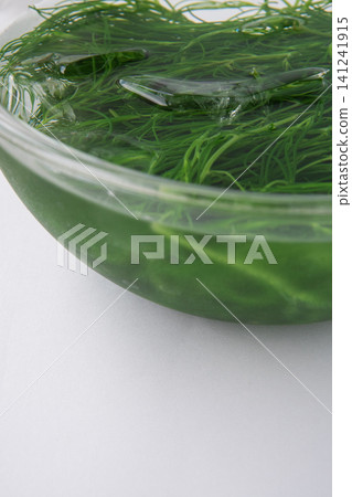 Boiled sea beans in cold water to bring out their color. 141241915