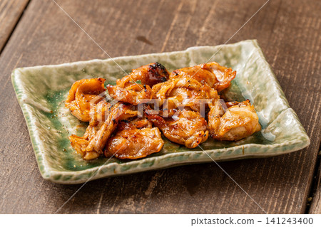 Rich and flavorful charcoal-grilled chicken diaphragm Rich and flavorful charcoal-grilled chicken diaphragm 141243400
