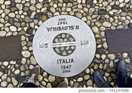 border markierung between Italy and Slovenia border markierung between Italy and Slovenia 141247090