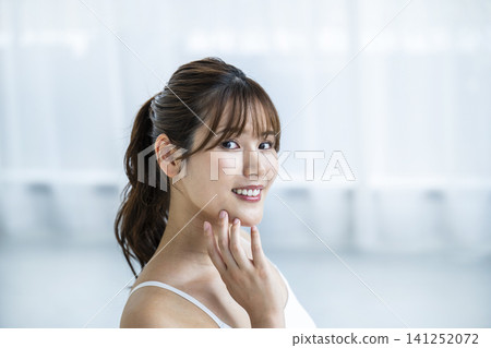 少婦秀麗圖像 少婦秀麗圖像 141252072