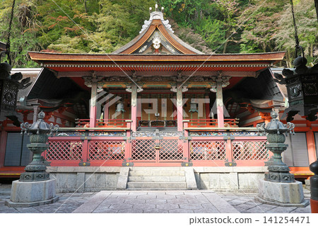 [Tanzan Shrine Main Hall] Tawamine, Sakurai City, Nara Prefecture 141254471
