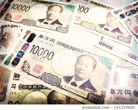 Banknotes, money, bills, cash, finance, money, banknotes, currency, investment, Japanese yen, business, gold, yen, economy, savings, 10,000 yen bill Banknotes, money, bills, cash, finance, money, banknotes, currency, investment, Japanese yen, business, gold, yen, economy, savings, 10,000 yen bill 141254600