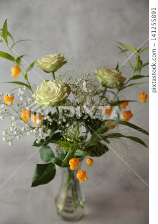 Yellow-green roses 141255891