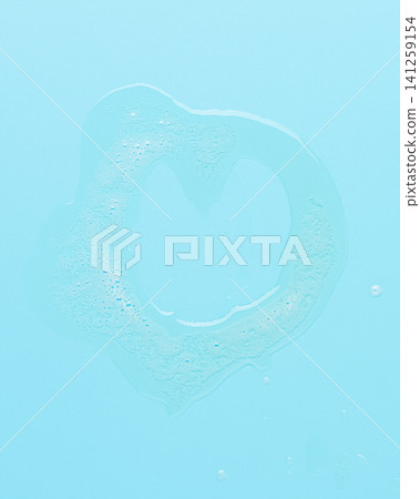 Beer foam stain ring blue vertical 141259154