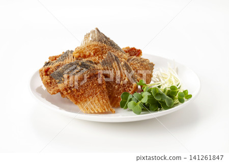 Deep-fried flounder, bone crackers Deep-fried flounder, bone crackers 141261847