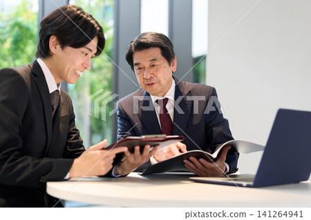 老闆給下屬工作建議 141264941