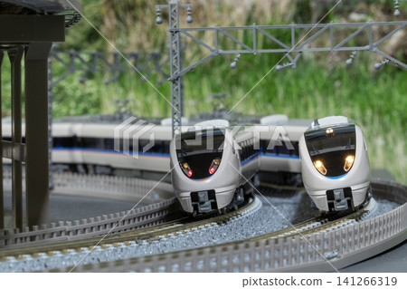 Model train 683 series Limited Express Shirasagi/Thunderbird 02 Model train 683 series Limited Express Shirasagi/Thunderbird 02 141266319