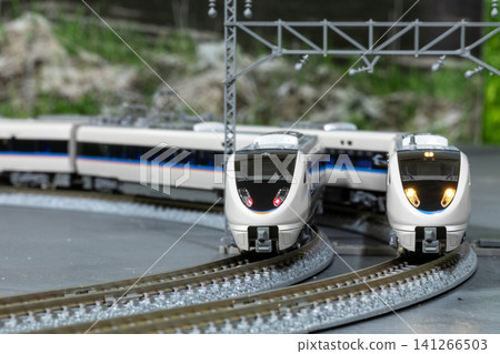 模型火車 683系特快列車 白鷺鷥/雷鳥 03 141266503