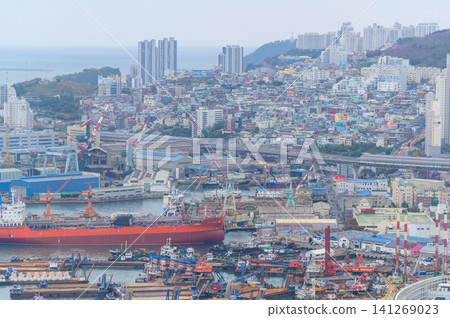 A very beautiful streetscape of Busan, South Korea A very beautiful streetscape of Busan, South Korea 141269023