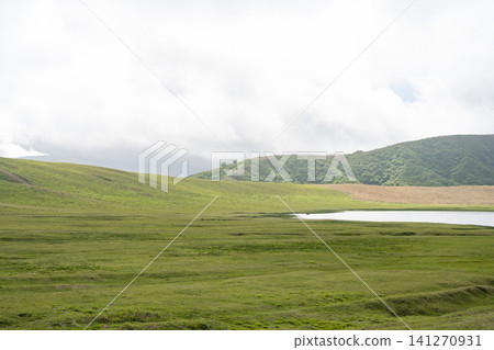 Aso-Kusasenrigahama, Kumamoto Prefecture - Fresh Green Landscape Aso-Kusasenrigahama, Kumamoto Prefecture - Fresh Green Landscape 141270931