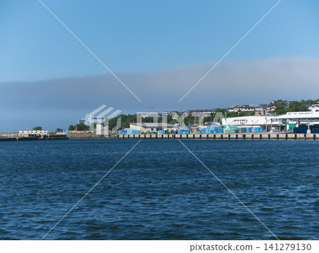 Low-hanging Yamase clouds and harbor scenery over Hachinohe Fishing Port (sea fog, weather data, background material) 141279130