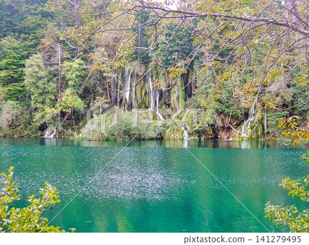 十六湖國家公園(克羅地亞) 十六湖國家公園(克羅地亞) 141279495