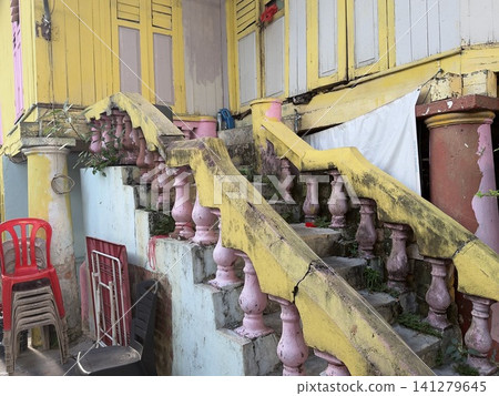 馬來西亞吉隆坡 Kampung Bharu 附近的復古風景 馬來西亞吉隆坡 Kampung Bharu 附近的復古風景 141279645