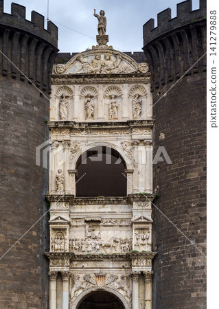 NAPLES, ITALY - NOVEMBER 05, 2018 - The medieval castle of Maschio Angioino or Castel Nuovo New Castle, Napoli NAPLES, ITALY - NOVEMBER 05, 2018 - The medieval castle of Maschio Angioino or Castel Nuovo New Castle, Napoli 141279888