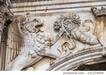 NAPLES, ITALY - NOVEMBER 05, 2018 - The medieval castle of Maschio Angioino or Castel Nuovo or New Castle and its elements of decoration, Napoli NAPLES, ITALY - NOVEMBER 05, 2018 - The medieval castle of Maschio Angioino or Castel Nuovo or New Castle and its elements of decoration, Napoli 141279894