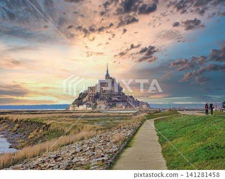 Mont-Saint-Michel (France) Mont-Saint-Michel (France) 141281458