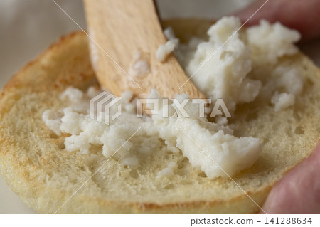 豆奶奶油的製作過程及其完成情形。 豆奶奶油的製作過程及其完成情形。 141288634