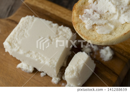 豆奶奶油的製作過程及其完成情形。 豆奶奶油的製作過程及其完成情形。 141288639