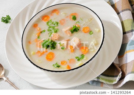 New England Style Salmon Soup with Cream 141293264