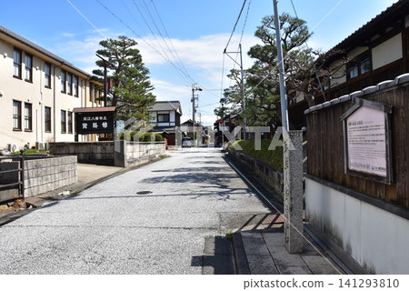 滋賀縣近江八幡市:京都路(京都路)與近江八幡市博物館 滋賀縣近江八幡市:京都路(京都路)與近江八幡市博物館 141293810