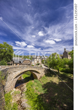 Sebrazac village and old stone bridge spanning stream Sebrazac village and old stone bridge spanning stream 141295497