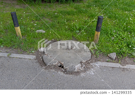 Manhole Cover Broken Concrete Manhole Cover Broken Concrete 141299335
