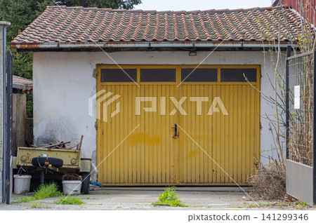 Yellow Garage Doors Yellow Garage Doors 141299346