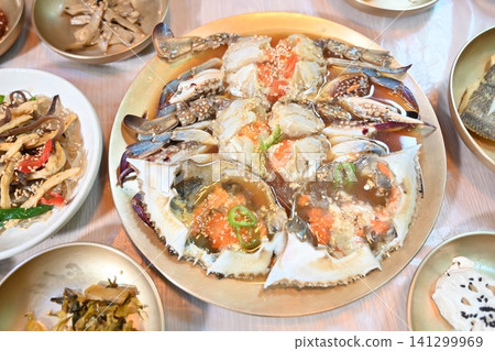 Traditional Korean Soy Sauce Marinated Raw Crab 141299969