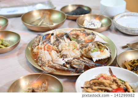 Traditional Korean Soy Sauce Marinated Raw Crab Traditional Korean Soy Sauce Marinated Raw Crab 141299982