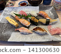 什錦新鮮生魚片 141300630